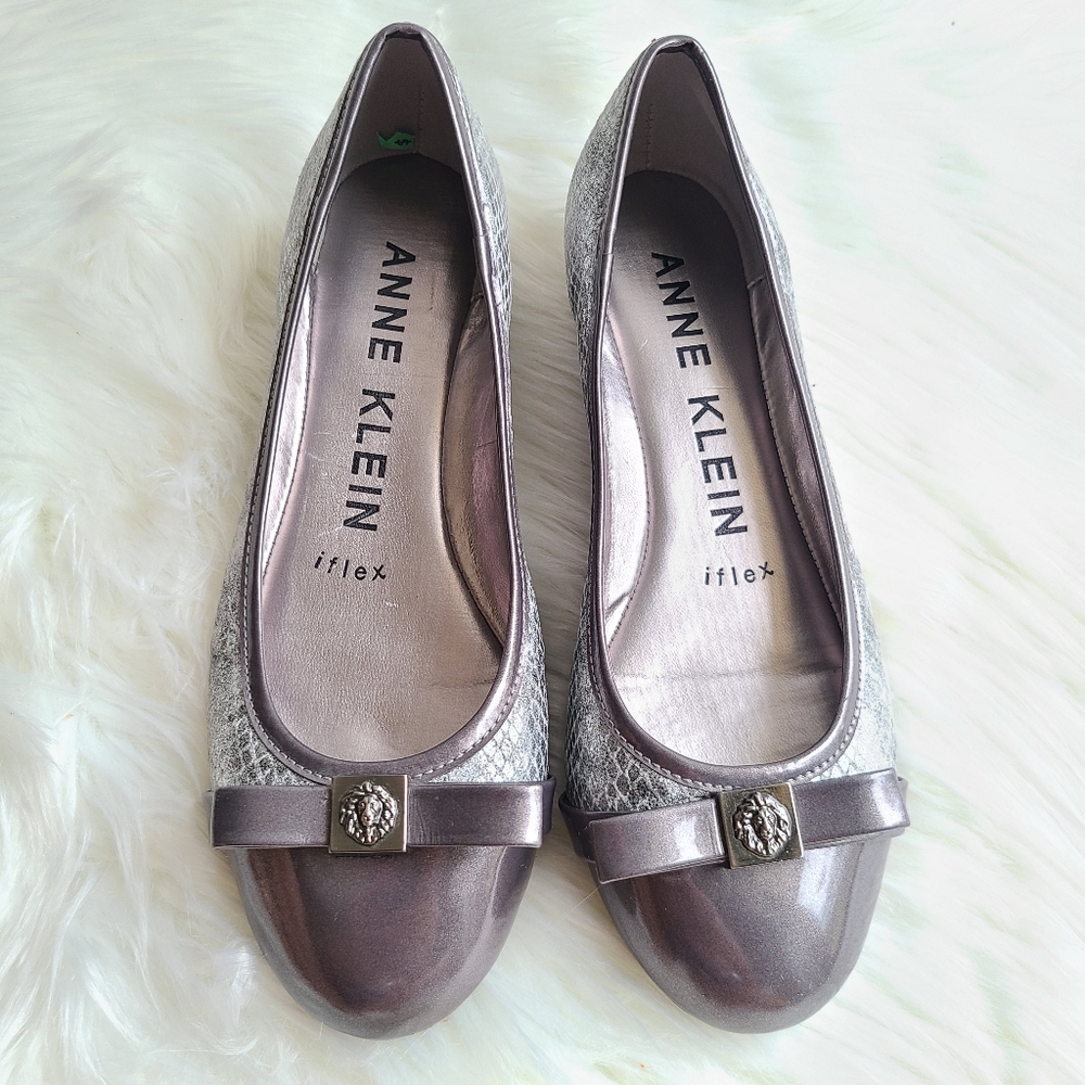 Anne Klein‎ iFlex Silver animal Print Leather  Wome
